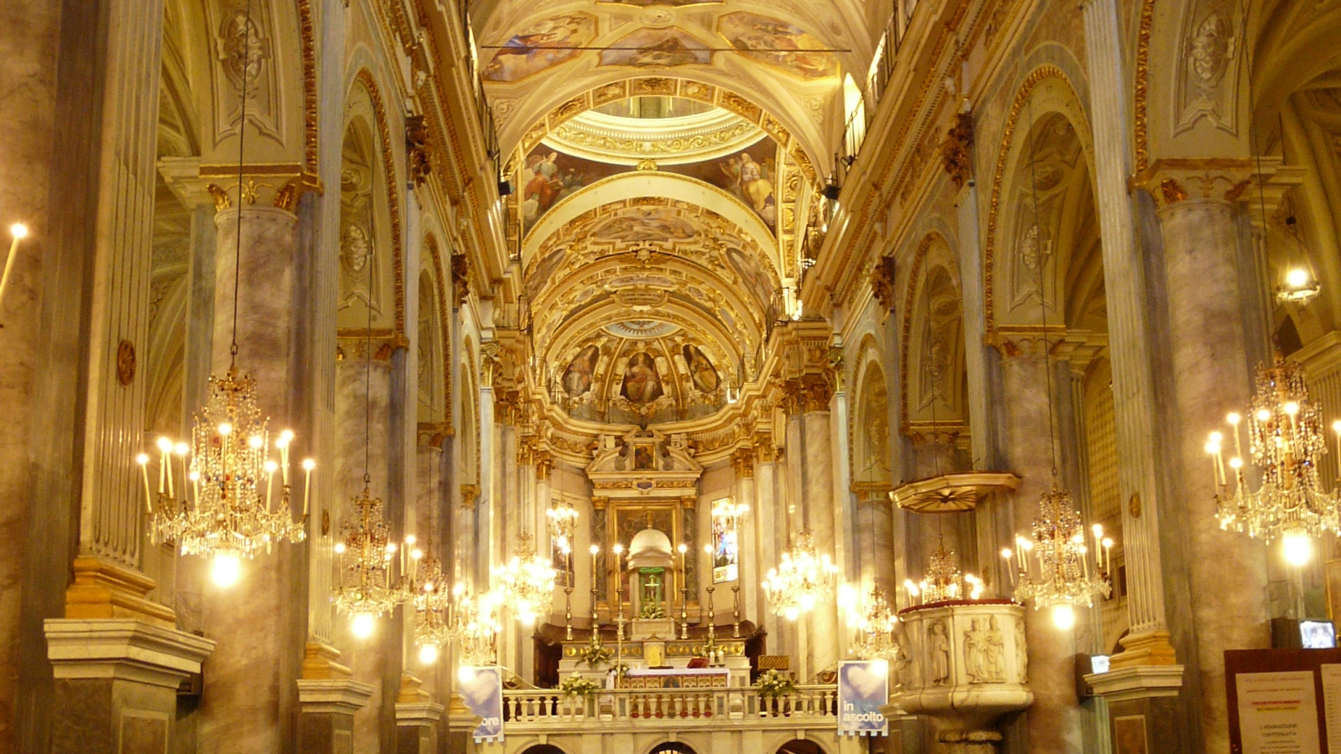 Acqui Terme cattedrale navata centrale